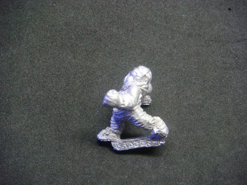 File:FFTF Walk-man Dwarf 2016.jpg